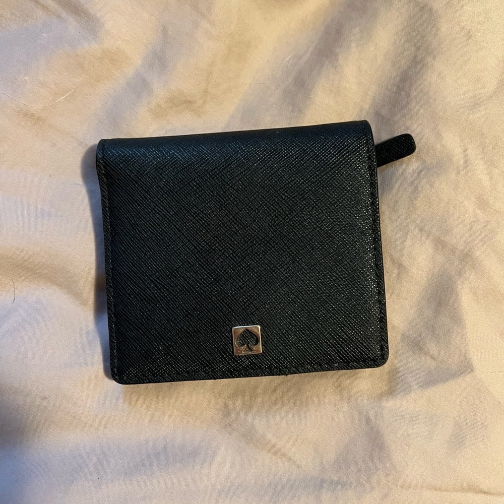 Black Kate spade card holder